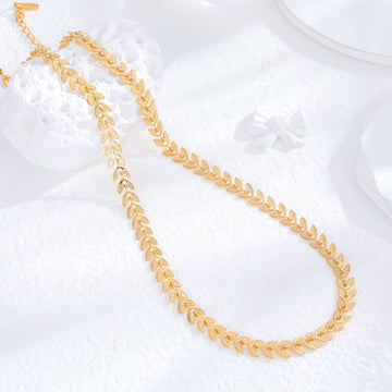 Collar elegante y elegante para mujer